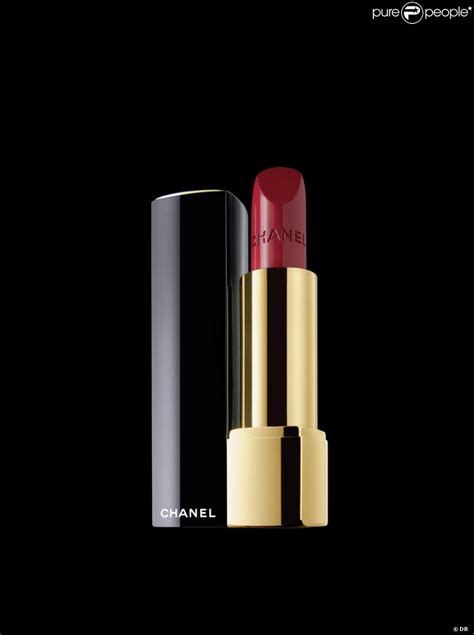 chanel rouge allure lover.